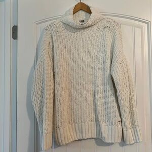 Victorias Secret PINK Cable Knit oversized Sweater Medium